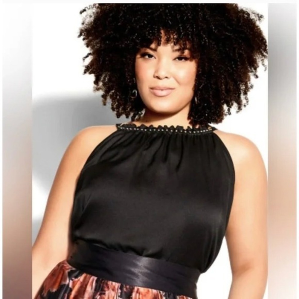 City Chic Gabriella Black Sleeveless‎ High Neck Blouse Size 18 NWT